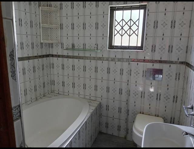 3 BEDROOM HOUSE FOR SALE IN MONTFORD